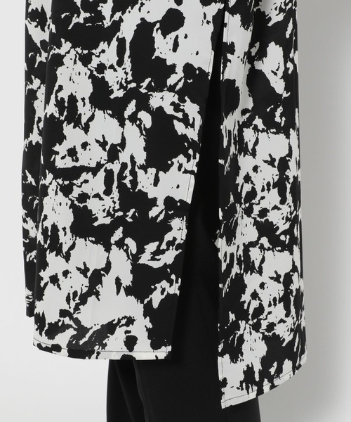 PAGEBOY（ページボーイ）の「CORE / ブラッシュアニマル柄シャツ（シャツ/ブラウス・レディース・オフホワイト/ブラック・FREE）」の16枚目の写真