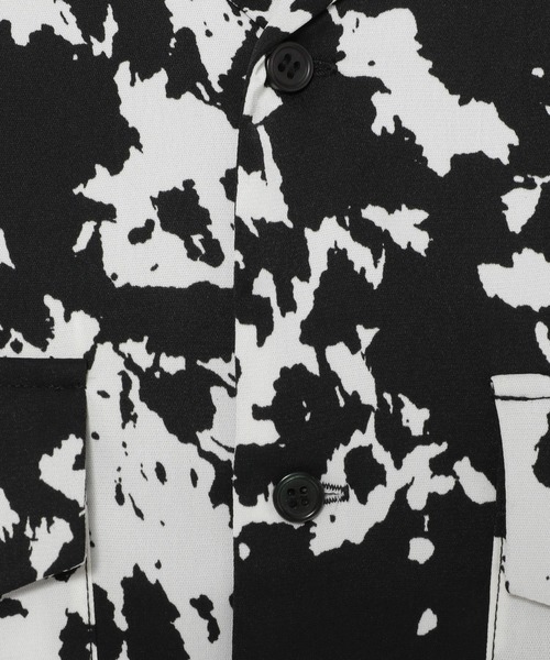 PAGEBOY（ページボーイ）の「CORE / ブラッシュアニマル柄シャツ（シャツ/ブラウス・レディース・オフホワイト/ブラック・FREE）」の18枚目の写真