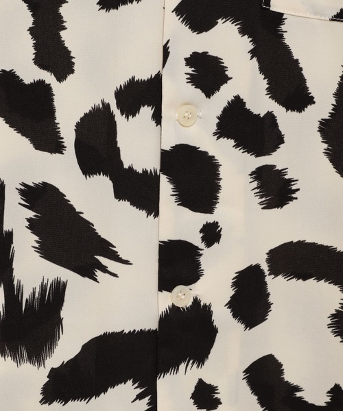 PAGEBOY（ページボーイ）の「CORE / ブラッシュアニマル柄シャツ（シャツ/ブラウス・レディース・オフホワイト/ブラック・FREE）」の19枚目の写真