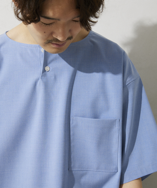 JOURNAL STANDARD relume(ジャーナルスタンダード レリューム)の「RE:TR STRETCH ヘンリーネック半袖シャツ(シャツ/ブラウス・メンズ・ライトグレー/サックスブルー/アイボリー・MEDIUM/LARGE)」の12枚目の写真