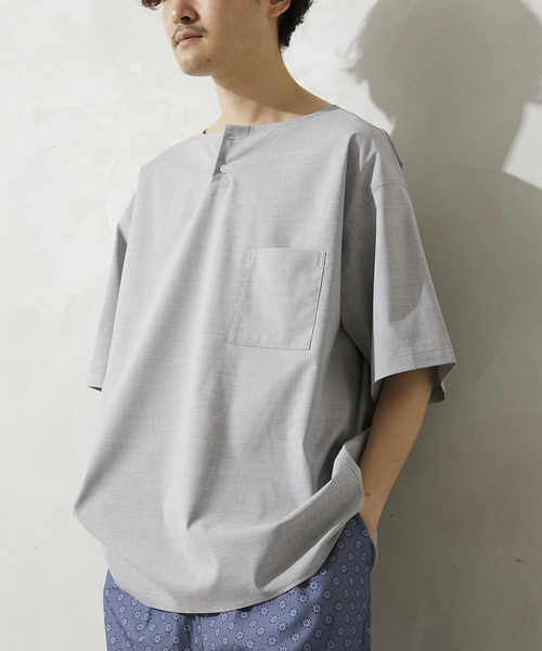 JOURNAL STANDARD relume(ジャーナルスタンダード レリューム)の「RE:TR STRETCH ヘンリーネック半袖シャツ(シャツ/ブラウス・メンズ・ライトグレー/サックスブルー/アイボリー・MEDIUM/LARGE)」の17枚目の写真