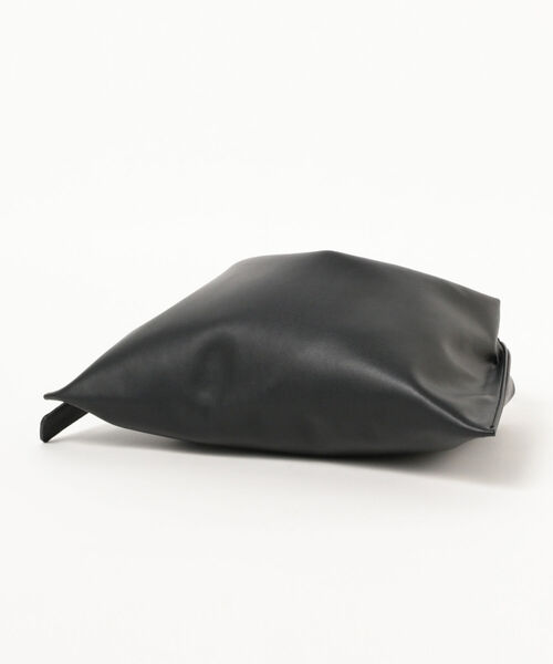 Ray BEAMS（レイビームス）の「RBS / トライアングル バッグ（トートバッグ・レディース・ブラック・ONE SIZE）」の7枚目の写真