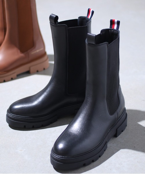 TOMMY HILFIGER（トミーヒルフィガー）の「チェルシーブーツ（ブーツ・レディース・ブラウン/ブラック・24cm/23.5cm/23cm）」の2枚目の写真