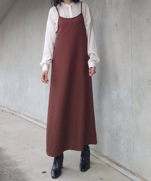 junoah(ジュノア)の「バックリボンキャミワンピース(ワンピース・レディース・ブラック/ブラウン/ベージュ・LARGE/MEDIUM)」の6枚目の写真