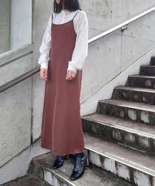 junoah(ジュノア)の「バックリボンキャミワンピース(ワンピース・レディース・ブラック/ブラウン/ベージュ・LARGE/MEDIUM)」の7枚目の写真