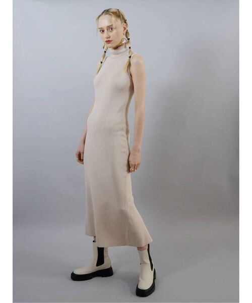 EVRIS（エヴリス）の「サイドゴアインソールワークブーツ（ブーツ・レディース・ブラック/アイボリー・SMALL/LARGE/MEDIUM）」の19枚目の写真