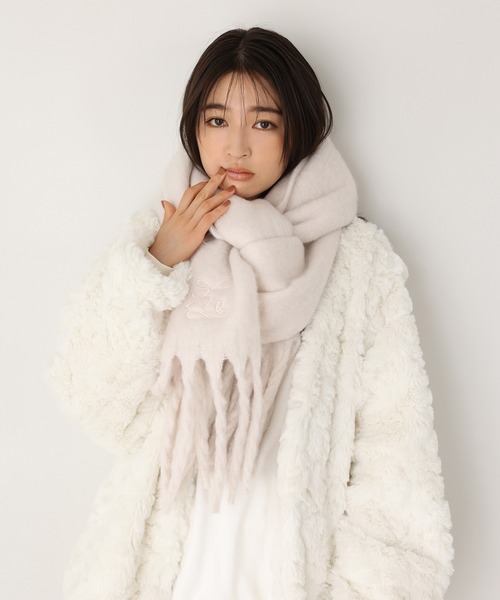 one after another NICE CLAUP(ワンアフターアナザーナイスクラップ)の「N刺しゅう入りフリンジマフラー(マフラー・レディース・ライトグレー/ブルー/アイボリー/モカ/ベビーピンク/フューシャピンク・FREE)」の8枚目の写真