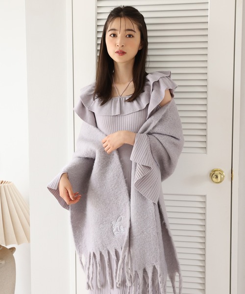 one after another NICE CLAUP(ワンアフターアナザーナイスクラップ)の「N刺しゅう入りフリンジマフラー(マフラー・レディース・ライトグレー/ブルー/アイボリー/モカ/ベビーピンク/フューシャピンク・FREE)」の14枚目の写真
