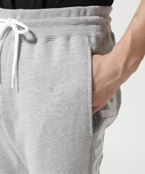 1piu1uguale3 RELAX（ウノピュウノウグァーレトレリラックス）の「1PIU1UGUALE3 RELAX/ウノピゥ ウノ ウグァーレ トレ リラックス/ ビッグファスナーサイドロゴスウェットパンツ（スウェットパンツ・メンズ・ブラック/グレー・S/M/L/XL）」の15枚目の写真