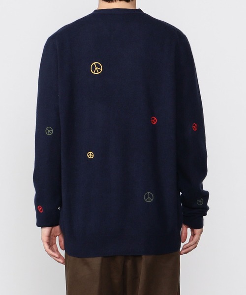 Bshop(ビショップ)の「Tribu-To | Vネックニットカーディガン PEACE MEN(カーディガン/ボレロ・メンズ・ネイビー・MEDIUM/LARGE)」の6枚目の写真