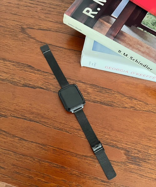 Me%(ミィパーセント)の「AppleWatchスリムメッシュバンド2(デジタル腕時計・レディース・ブラック/グレー/ピンク・LARGE/MEDIUM)」の1枚目の写真