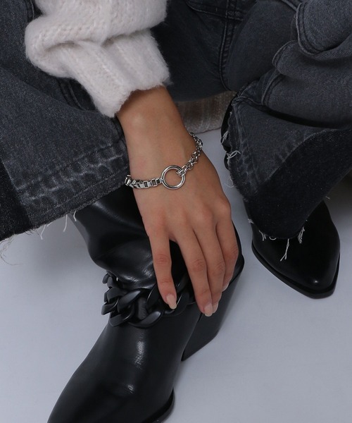 PAGEBOY(ページボーイ)の「WEB限定アイテム / Wチェーンブレス(ブレスレット・レディース・シルバー/ゴールド・FREE)」の2枚目の写真