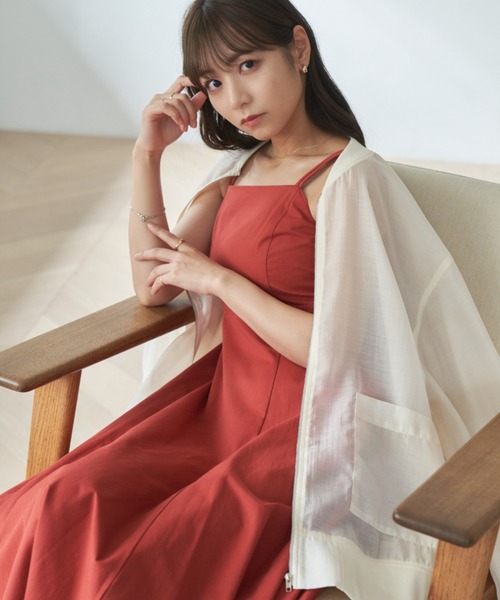 VANNIE U（ヴァニーユー）の「ダブルストラップフレアキャミワンピース/アジャスター付き（ワンピース・レディース・ブラック/レッド/ベージュ・FREE）」の18枚目の写真