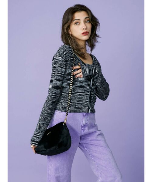 EVRIS（エヴリス）の「ボリュームファーバッグ（ショルダーバッグ・レディース・ブラック/グレー/パープル・FREE）」の4枚目の写真