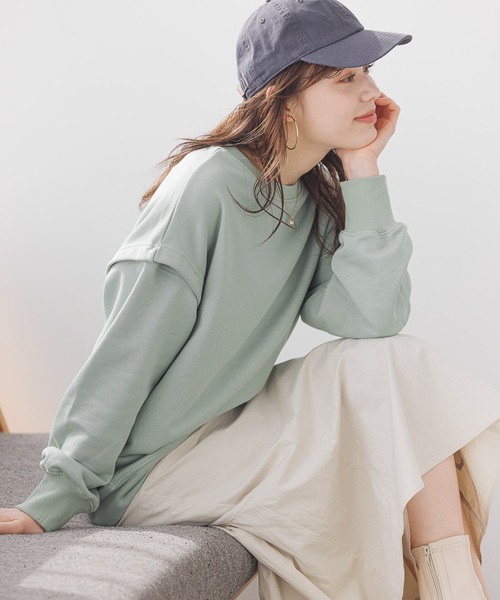 mysty woman(ミスティウーマン)の「スリーブスリット裏毛プルオーバー 190980(Tシャツ/カットソー・レディース・オフホワイト/ライトベージュ/ピンク/ライトグリーン・FREE)」の3枚目の写真