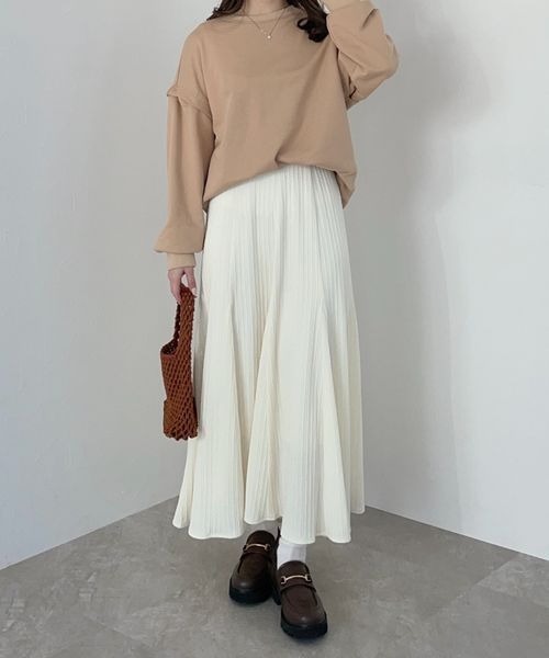 mysty woman(ミスティウーマン)の「スリーブスリット裏毛プルオーバー 190980(Tシャツ/カットソー・レディース・オフホワイト/ライトベージュ/ピンク/ライトグリーン・FREE)」の9枚目の写真