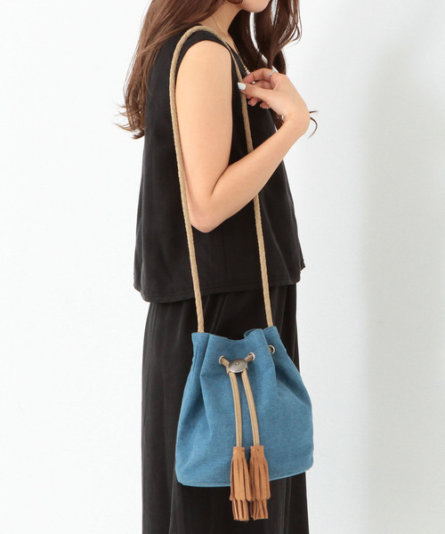 Another Edition（アナザーエディション）の「コンチョショルダー/AEBC ｺﾝﾁｮSHLD（ショルダーバッグ・レディース・ベージュ/コバルトブルー/ブラウン/ロイヤルブルー・フリー）」の4枚目の写真