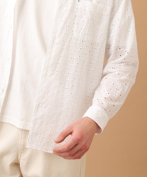 40ｃｔ＆525（フォーティーカラッツアンドゴーニーゴ）の「◆【Sサイズ～】アイレットエンブロイダリー シャツ（シャツ/ブラウス・メンズ・ホワイト系4・01/02/03）」の6枚目の写真