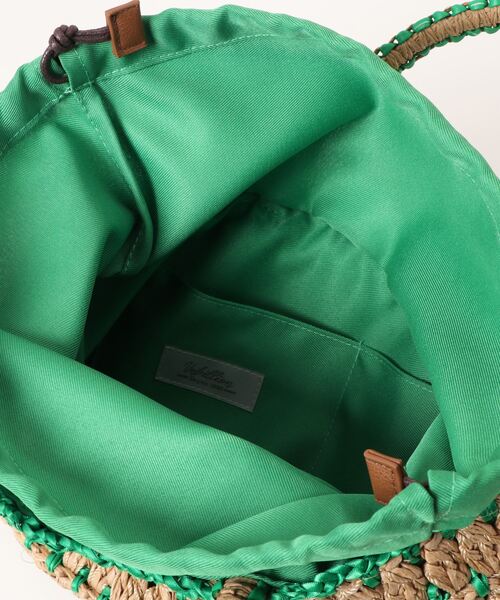 DouDou(ドゥドゥ)の「【WEB限定】サテンリボン編み込みトート(かごバッグ・レディース・ブラック/グリーン・FREE)」の4枚目の写真