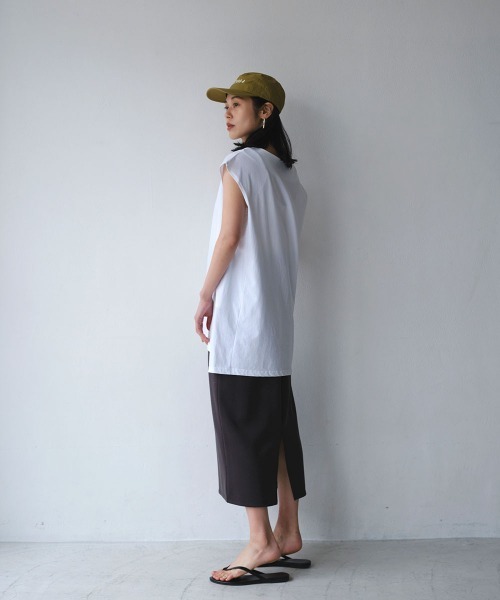 marjour（マージュール）の「STRETCH NARROW SKIRT（スカート・レディース・チャコールグレー/ブラック・M）」の18枚目の写真