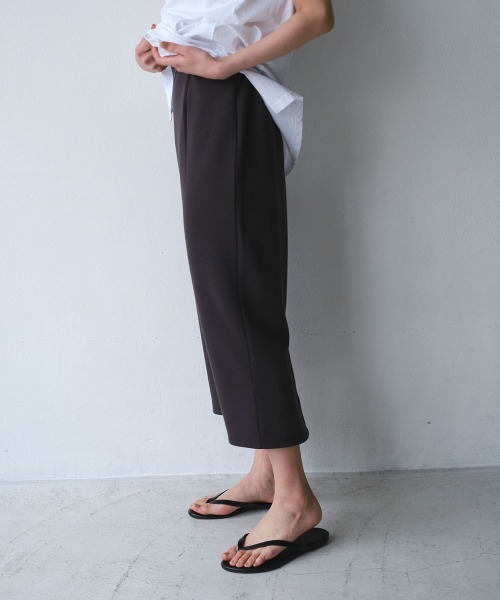 marjour（マージュール）の「STRETCH NARROW SKIRT（スカート・レディース・チャコールグレー/ブラック・M）」の21枚目の写真