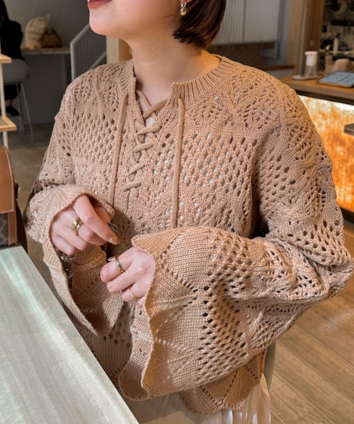 Ambre Ciel(アンブルシエル)の「レースアップ透かしケーブルニット/【WEB/EC限定商品】(ニット/セーター・レディース・ピンク/グリーン/アイボリー・FREE)」の11枚目の写真