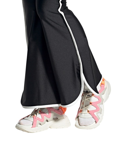 adidas（アディダス）の「[ adidas ] ASTER SNDL アスター