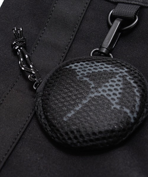 Arnold Palmer(アーノルドパーマー)の「撥水 コンビ トートバッグ(トートバッグ・レディース・ブラック/ネイビー/カーキ・F)」の11枚目の写真