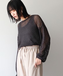 メッシュ編みニットプルオーバー
