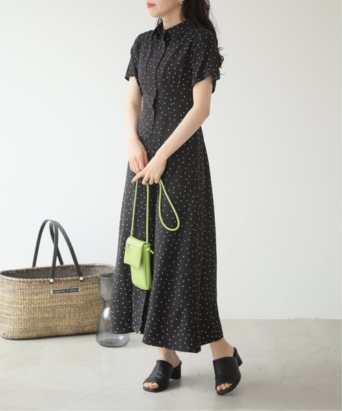 RAY CASSIN（レイカズン）の「フラワーアソートシャツワンピース（シャツワンピース・レディース・ブラック系/ブルー系/オフホワイト・FREE）」の16枚目の写真