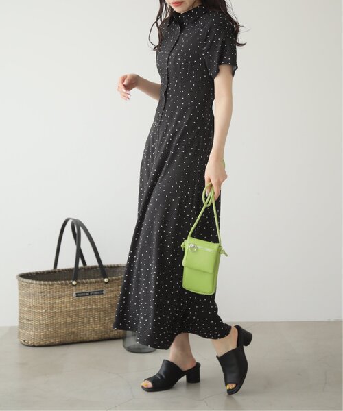 RAY CASSIN（レイカズン）の「フラワーアソートシャツワンピース（シャツワンピース・レディース・ブラック系/ブルー系/オフホワイト・FREE）」の17枚目の写真