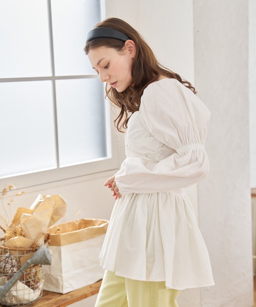 a:mure(アミュール)の「カシュクールブラウス(シャツ/ブラウス・レディース・ホワイト/ベージュ/ブラック・F)」の8枚目の写真