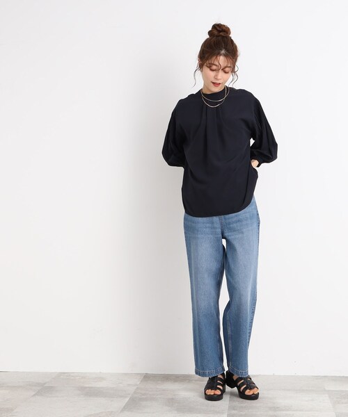 DRESKIP（ドレスキップ）の「◆【着映え＆体型カバー】スタンドネック 袖プリ－ツブラウス（シャツ/ブラウス・レディース・ブラック/ナチュラル/黄緑系・02/03/04）」の19枚目の写真