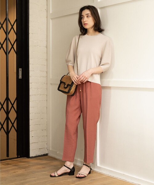 OPAQUE.CLIP（オペークドットクリップ）の「◆アイスタッチ パフスリーブニット【UV/接触冷感/アンチピリング/洗濯機洗い可】（ニット/セーター・レディース・ライトブルー/ブラック/ブラウン系その他5/ホワイト系/キャメル/ピンク系/ライトグレー系7/黄緑系・34/36/38/40/42）」の14枚目の写真