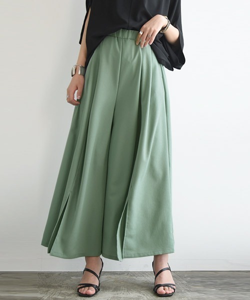 and it_(アンドイット)の「リネンライクスリット入りスカーチョ(その他パンツ・レディース・ライトグリーン/ブラック/キャメル/ベージュ・M/L)」の3枚目の写真