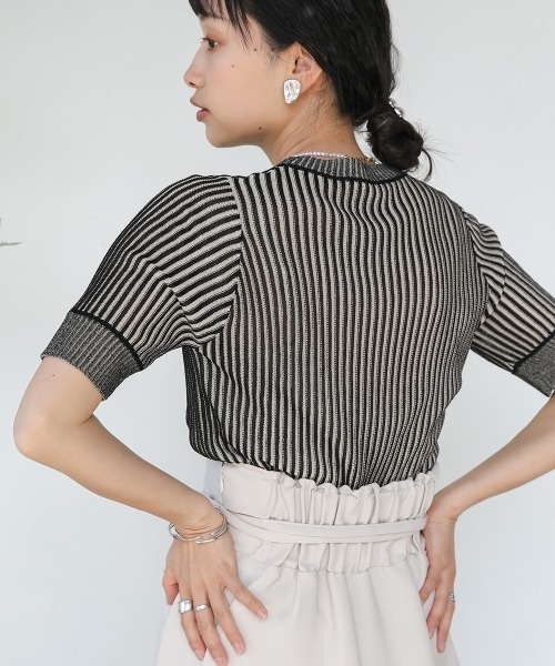 Bab(バブ)の「ストライプニットトップス(Tシャツ/カットソー・レディース・ブラック/ブラウン/グリーン・FREE)」の2枚目の写真