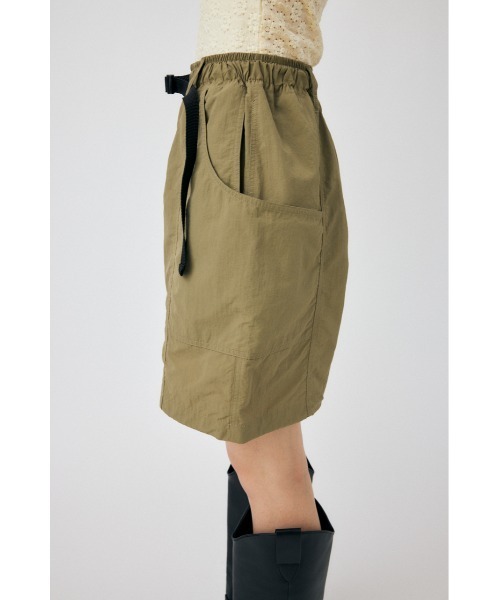 MOUSSY(マウジー)の「MULTI POCKET ショーツ(その他パンツ・レディース・カーキ/ブラック・1/2)」の9枚目の写真