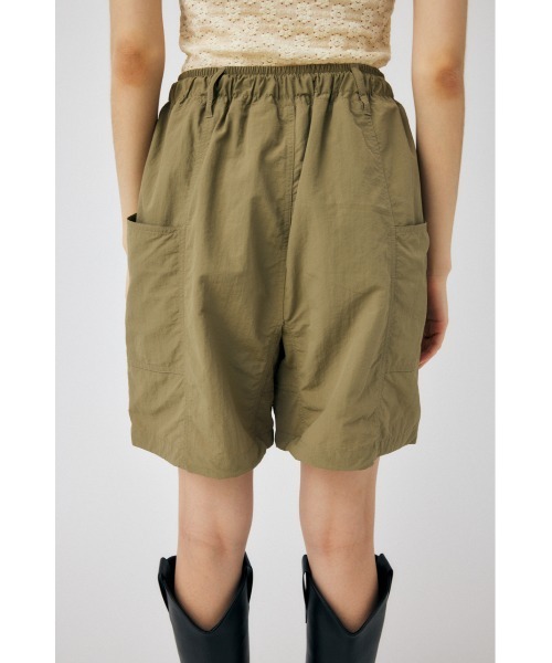 MOUSSY(マウジー)の「MULTI POCKET ショーツ(その他パンツ・レディース・カーキ/ブラック・1/2)」の15枚目の写真