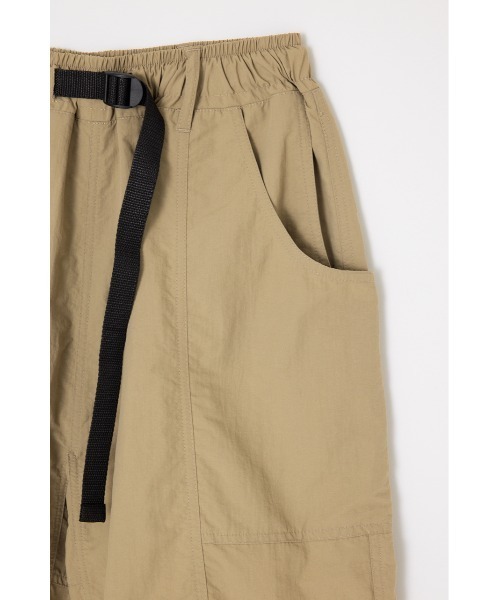 MOUSSY(マウジー)の「MULTI POCKET ショーツ(その他パンツ・レディース・カーキ/ブラック・1/2)」の16枚目の写真