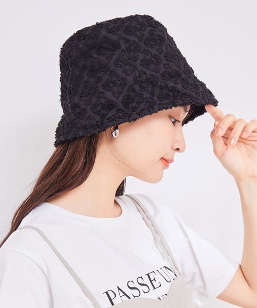 VIS（ビス）の「【抗菌防臭】オールシーズン使えるジャガードバケットハット（ハット・レディース・ブラック/オフホワイト・FREE）」の5枚目の写真