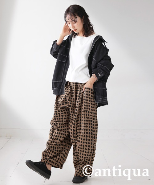 antiqua(アンティカ)の「変形ドットデザインパンツ(その他パンツ・レディース・ベージュ/ブラック・FREE)」の12枚目の写真