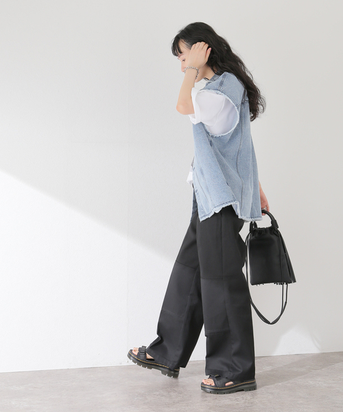 ANNA SUI NYC（アナ スイ エヌ ワイ シー）の「【ANNA SUI NYC/ アナスイエヌワイシー】デニムベスト（デニムジャケット・レディース・ブラック/サックスブルー・MEDIUM/LARGE）」の17枚目の写真