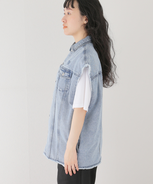 ANNA SUI NYC（アナ スイ エヌ ワイ シー）の「【ANNA SUI NYC/ アナスイエヌワイシー】デニムベスト（デニムジャケット・レディース・ブラック/サックスブルー・MEDIUM/LARGE）」の20枚目の写真