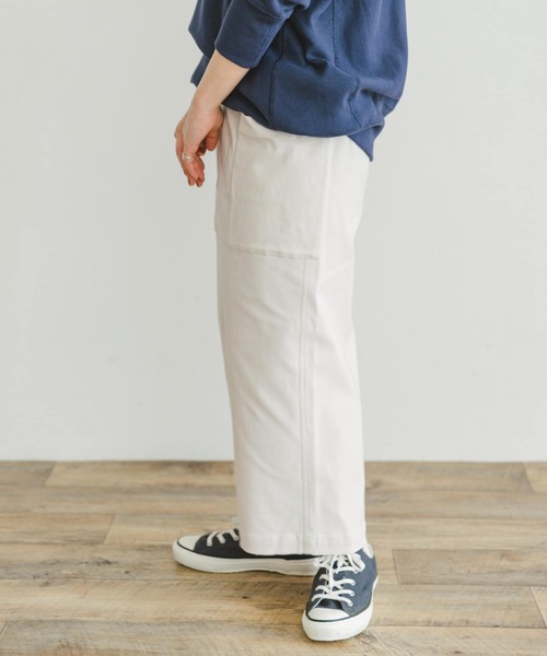ITEMS URBANRESEARCH(アイテムズ アーバンリサーチ)の「ストレッチタイトスカート(スカート・レディース・ブラック/カーキ/ホワイト系その他・FREE)」の4枚目の写真