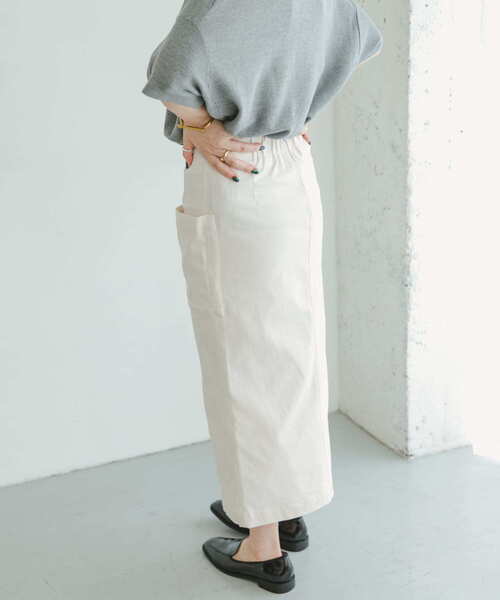 ITEMS URBANRESEARCH(アイテムズ アーバンリサーチ)の「ストレッチタイトスカート(スカート・レディース・ブラック/カーキ/ホワイト系その他・FREE)」の11枚目の写真