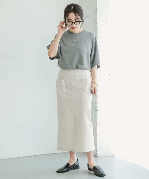 ITEMS URBANRESEARCH(アイテムズ アーバンリサーチ)の「ストレッチタイトスカート(スカート・レディース・ブラック/カーキ/ホワイト系その他・FREE)」の13枚目の写真