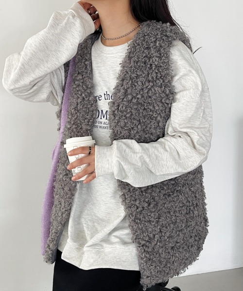 BCBG MAXAZRIA ラクーン　ファーベスト　グレー　Mサイズ BCBG MAXAZRIA ラクーン ファーベスト グレー Mサイズ カシミヤファー