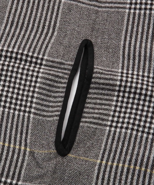 GLOBAL WORK（グローバルワーク）の「着られるマルチWAYストール/704756（ストール/ショール・レディース・グレー/ライトイエロー/オフホワイト/ライトブルー/ベージュ/ネイビー/ブラウン・FREE）」の17枚目の写真