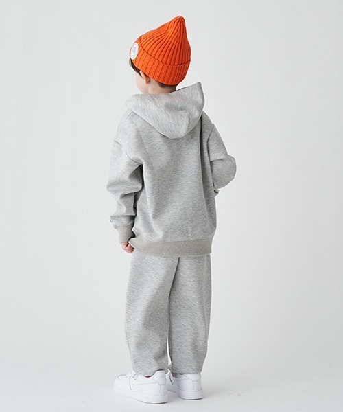 minimal（ミニマル）の「ダンボールジョガーパンツ（その他パンツ・キッズ・ピンク/グレー/ブラック/アイボリー/ダークブルー/グリーン/イエロー/オレンジ・135cm/115cm/100cm/155cm/90cm）」の14枚目の写真