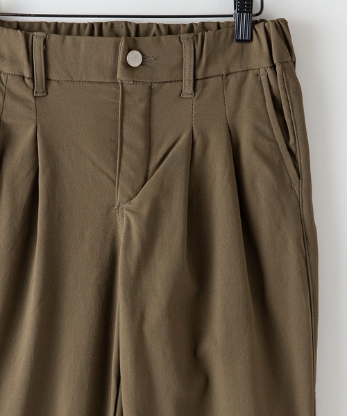 JEANS MATE(ジーンズメイト)の「【RAKUNUKU+/楽温プラス】楽温ジップ プレスパンツ 裏起毛 吸湿発熱 撥水 テーパードシルエット(その他パンツ・レディース・ダークブルー/ブルー/カーキ/アイボリー/ブラック・SMALL/MEDIUM)」の8枚目の写真